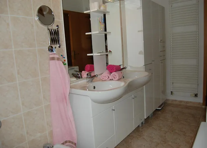 Radic 3* 马卡尔斯卡